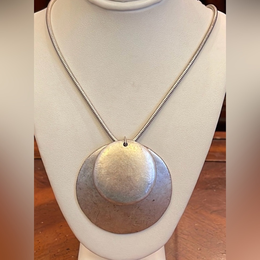 Dillards necklace with gift box NWOT price is firm